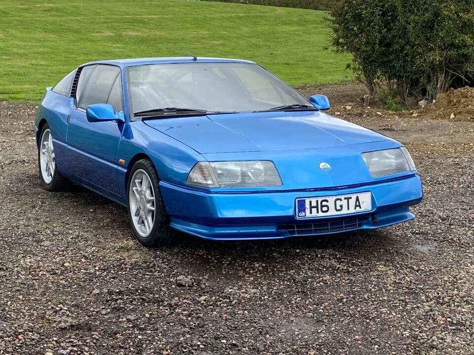 Bild 1/9 von Alpine GTA V6 Turbo (1990)