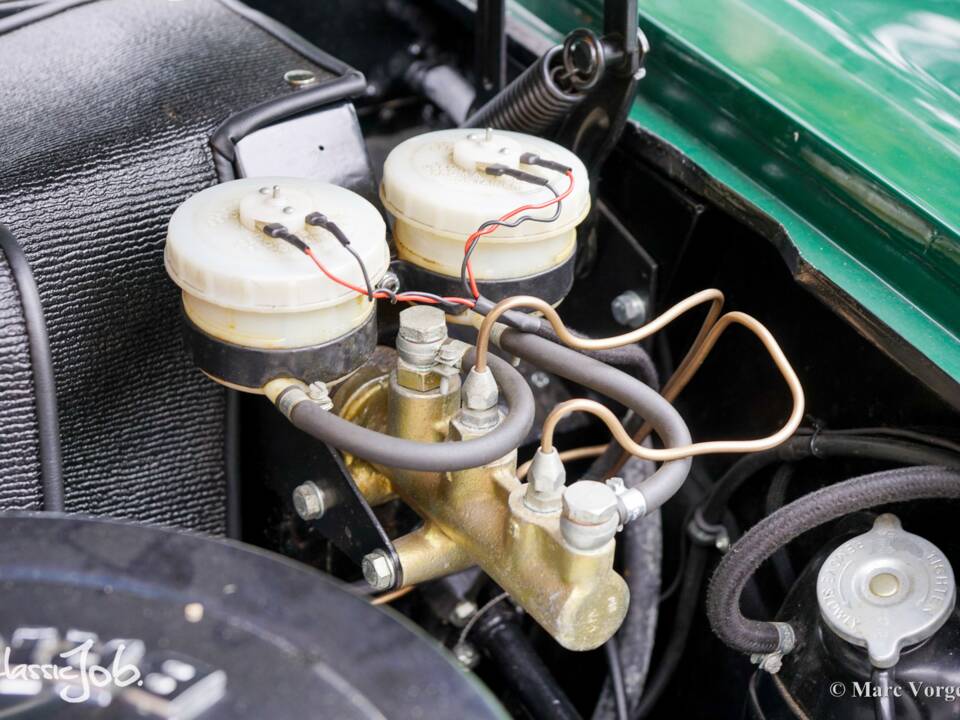 Bild 26/55 von Bristol 411 Mk. I (1970)