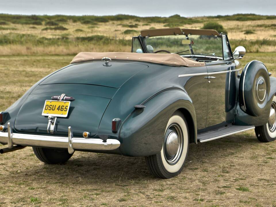 Image 13/50 of Buick Special Serie 40 (1939)