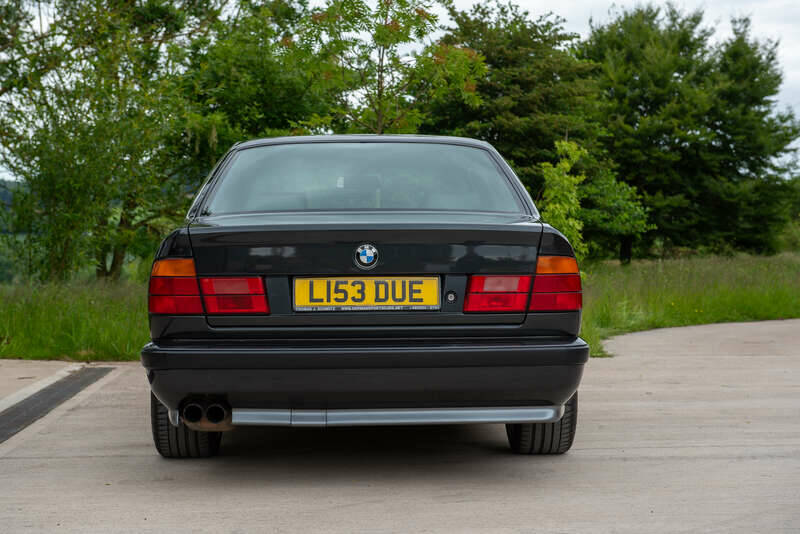 Bild 25/50 von BMW M5 (1994)