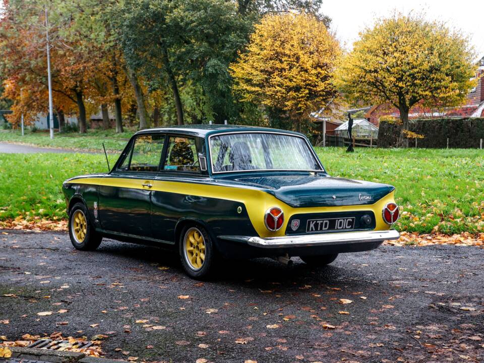 Afbeelding 9/40 van Ford Cortina 1200 (1965)