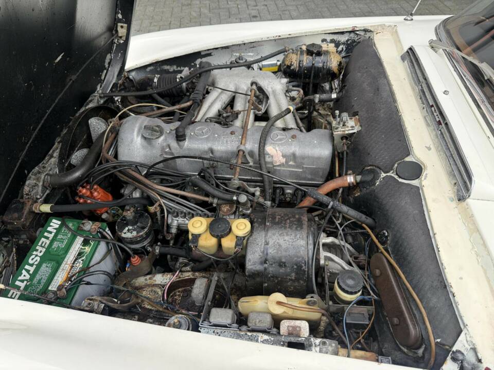 Bild 33/50 von Mercedes-Benz 280 SL (1969)