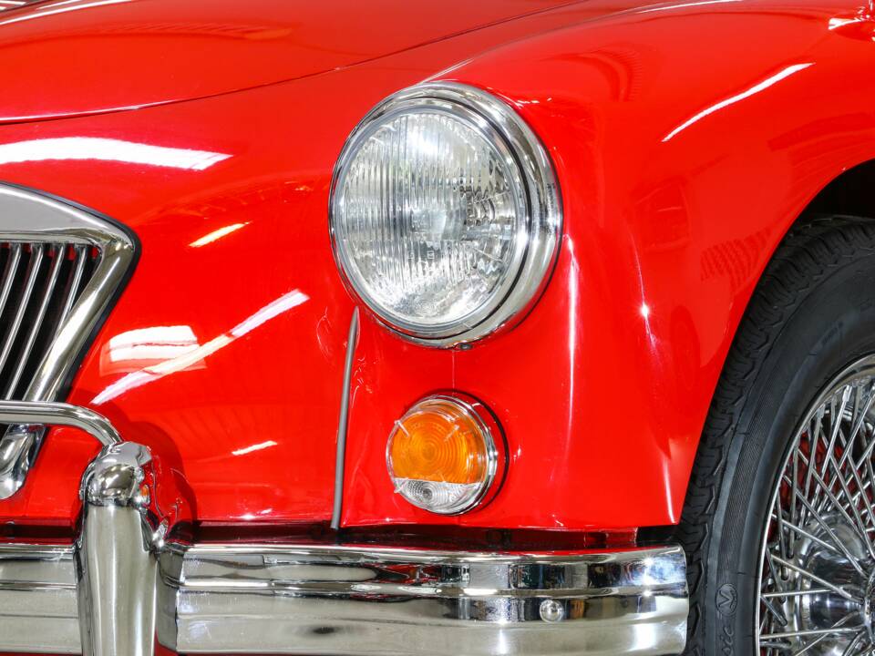 Image 10/24 of MG MGA 1500 (1959)