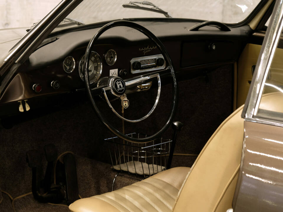 Image 10/23 of Volkswagen Karmann Ghia 1500 (1969)