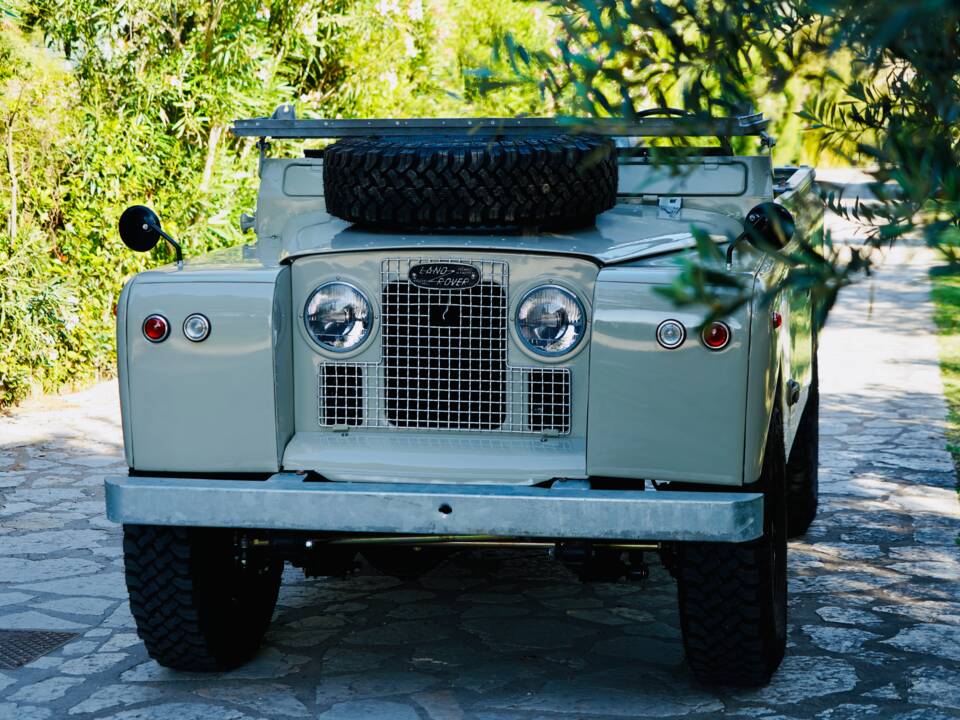 Bild 13/100 von Land Rover 88 (1968)