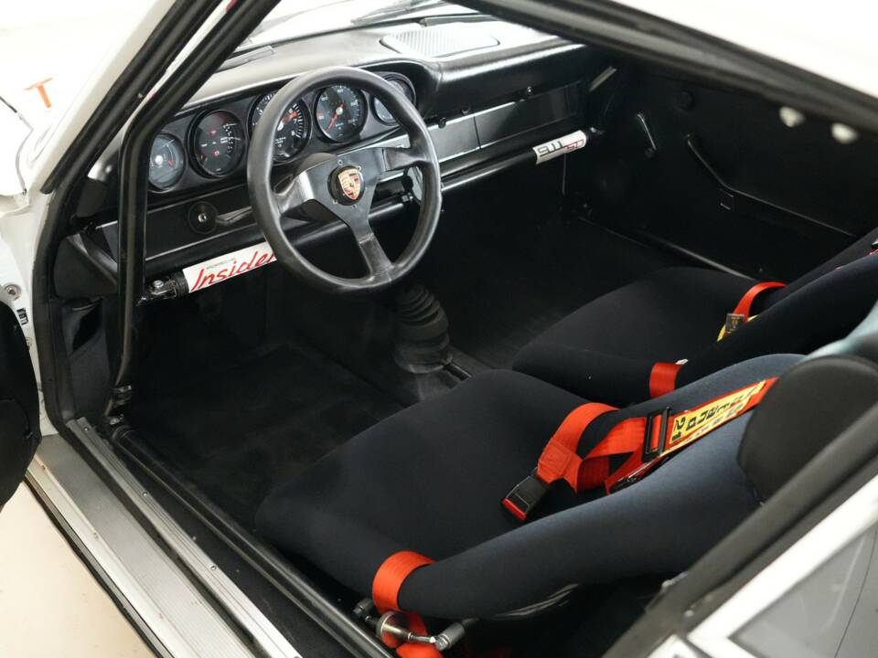 Image 23/29 of Porsche 911 Carrera RS 2.7 (Touring) (1973)