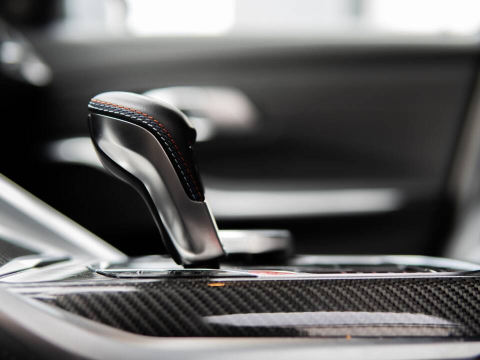 Image 21/32 of BMW M3 Competition Touring xDrive (2024)