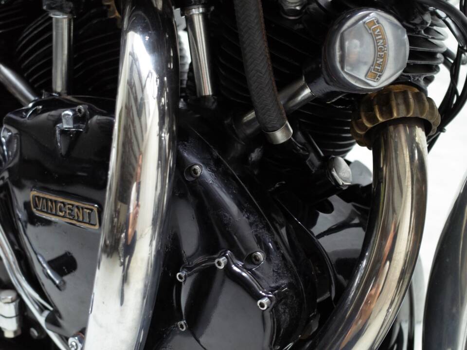 Immagine 4/36 di Vincent Black Shadow C (1951)