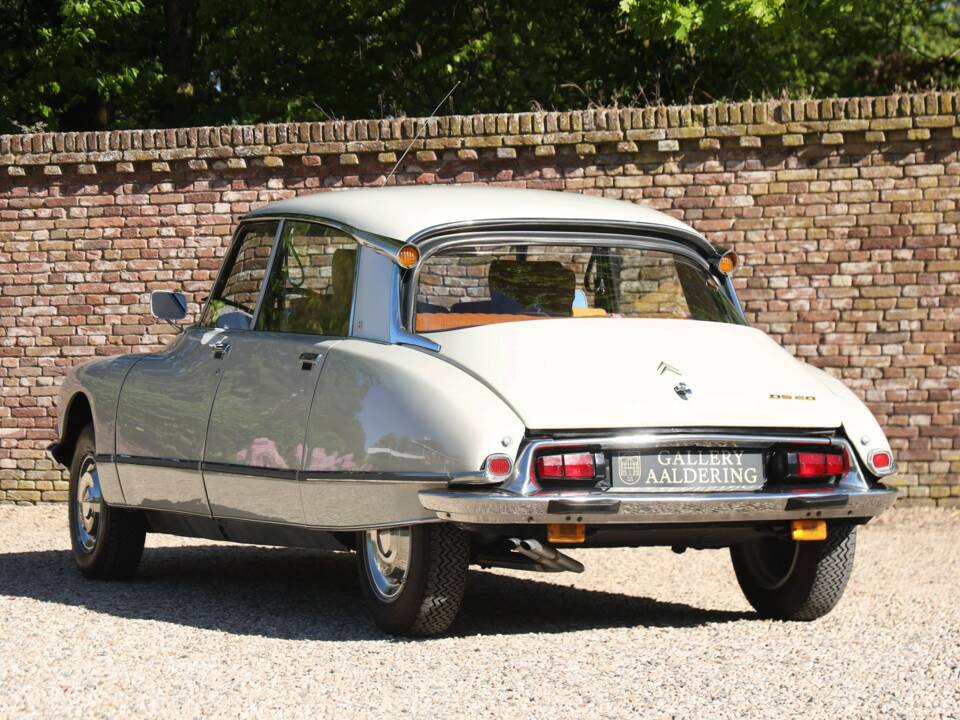 Imagen 40/50 de Citroën DS 20 Pallas (1971)