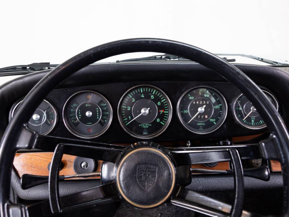 Image 11/34 of Porsche 911 2.0 S (1966)