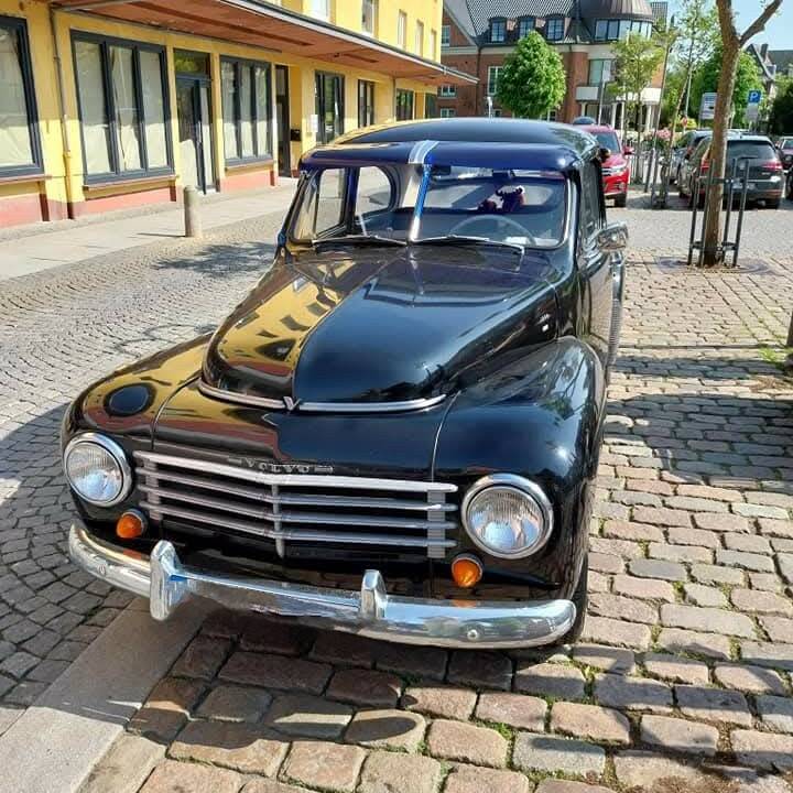 Image 15/18 of Volvo PV 444 (1954)