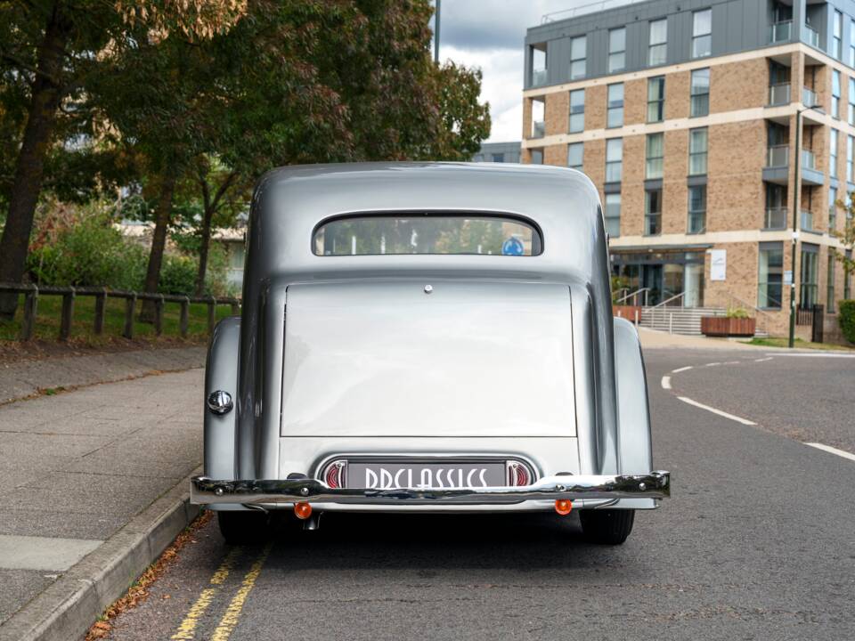Image 6/25 de Alvis 4.3 Liter Saloon (1937)