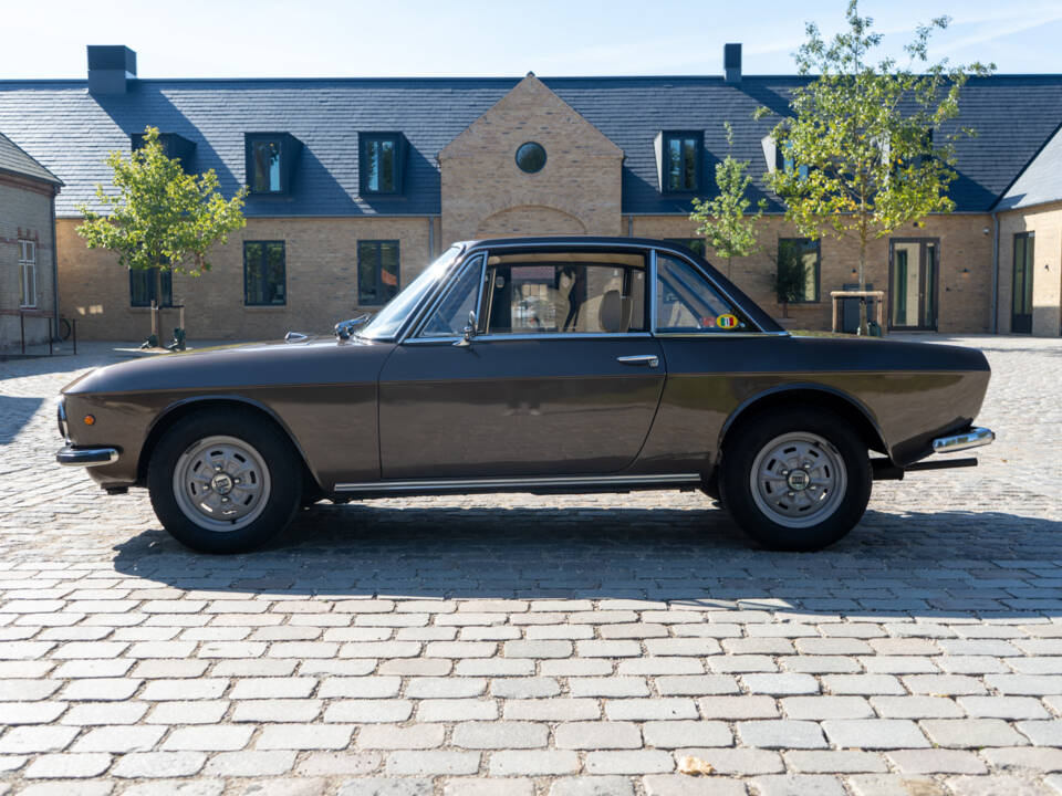 Image 5/22 of Lancia Fulvia 3 (1974)