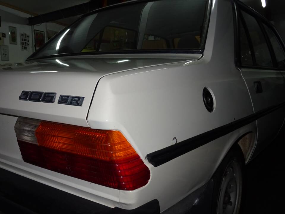 Bild 15/15 von Peugeot 305 (1982)