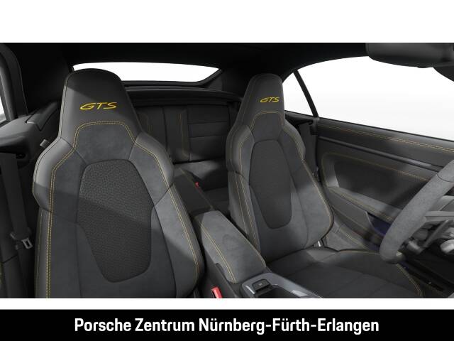Image 6/8 of Porsche 911 Carrera 4 GTS (2025)