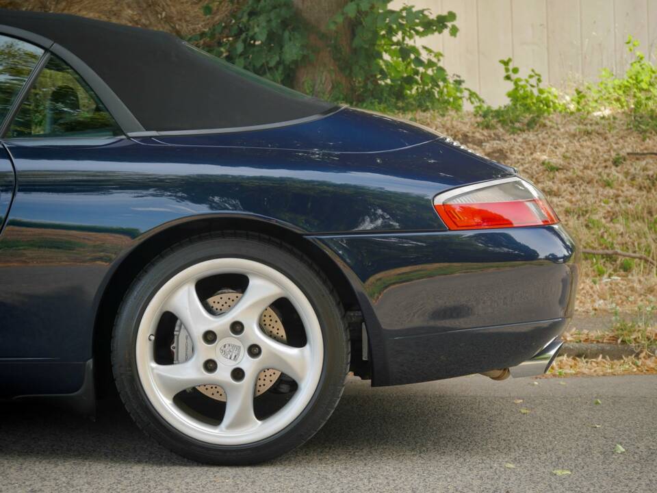 Bild 16/46 von Porsche 911 Carrera 4S (1900)