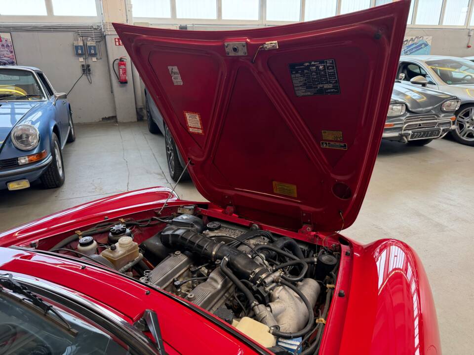 Image 24/42 de Alfa Romeo 2.0 Spider (1991)