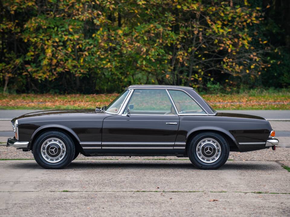 Bild 9/20 von Mercedes-Benz 280 SL (1971)