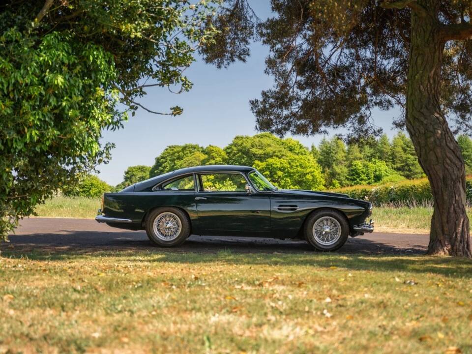 Afbeelding 76/76 van Aston Martin DB 4 (1961)