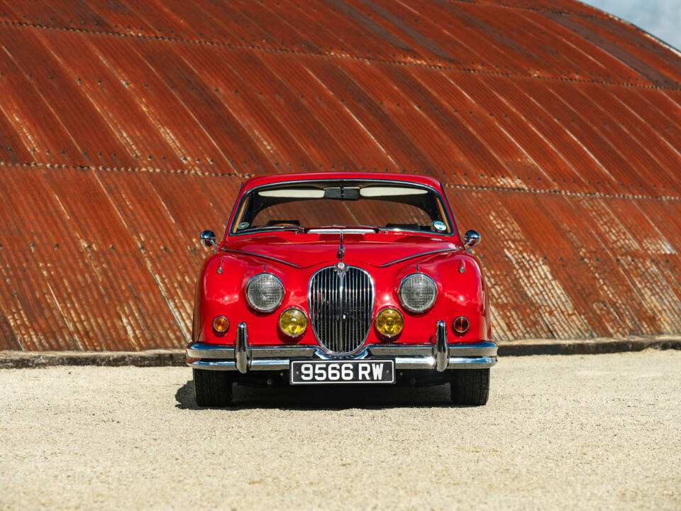 Bild 3/36 von Jaguar Mk II 3.8 (1962)