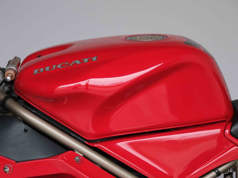 Bild 45/93 von Ducati 916 Strada (1994)