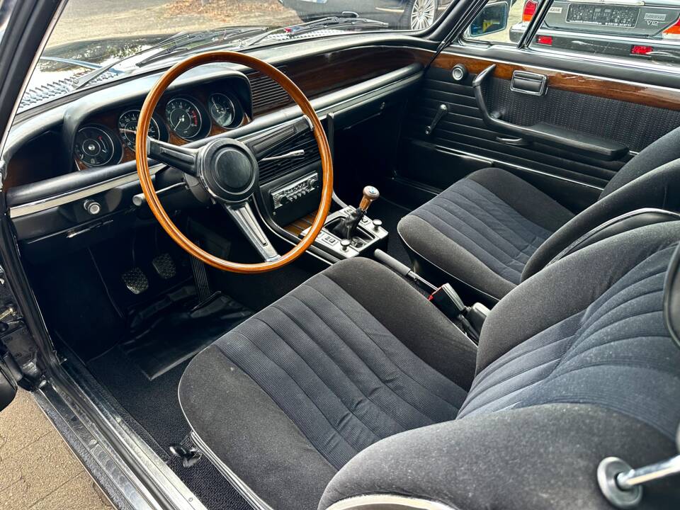Bild 13/69 von BMW 3,0 CSi (1975)
