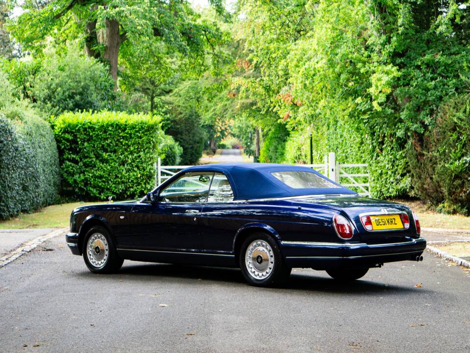 Bild 10/50 von Rolls-Royce Corniche V (2001)