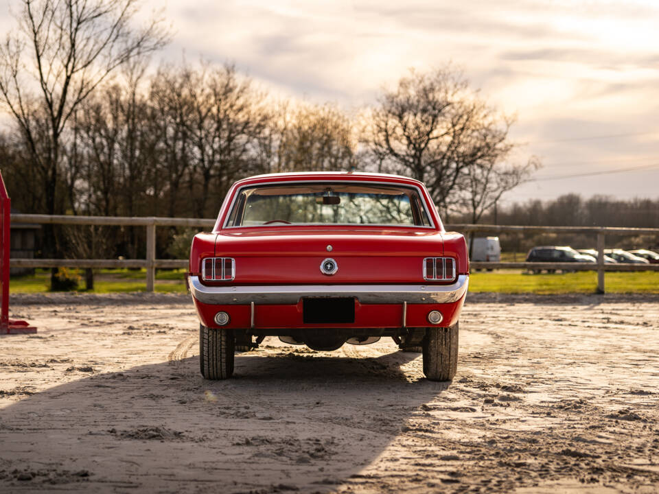 Image 11/50 of Ford Mustang 289 (1965)