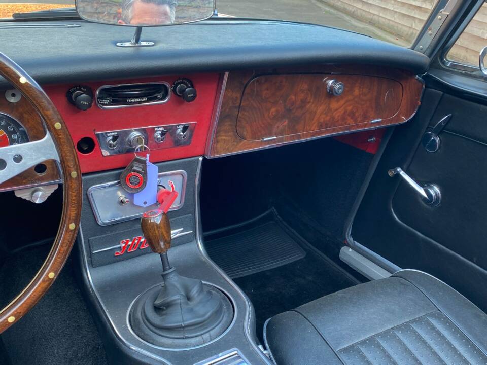 Image 11/18 of Austin-Healey 3000 Mk III (BJ8) (1967)