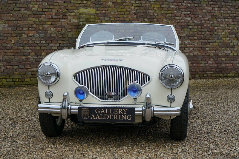 Image 27/50 of Austin-Healey 100&#x2F;4 (BN1) (1955)