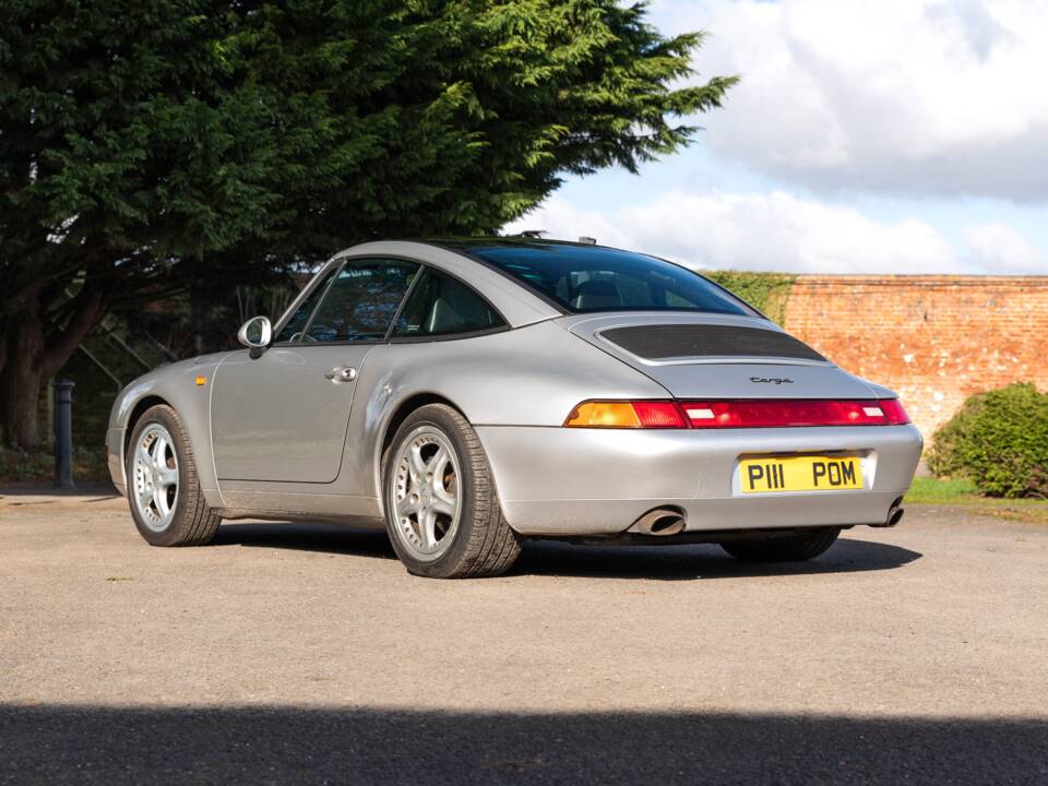 Imagen 3/50 de Porsche 911 Carrera (1996)