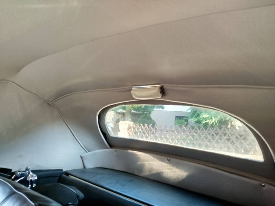 Immagine 40/74 di Jaguar XK 140 SE DHC (1955)