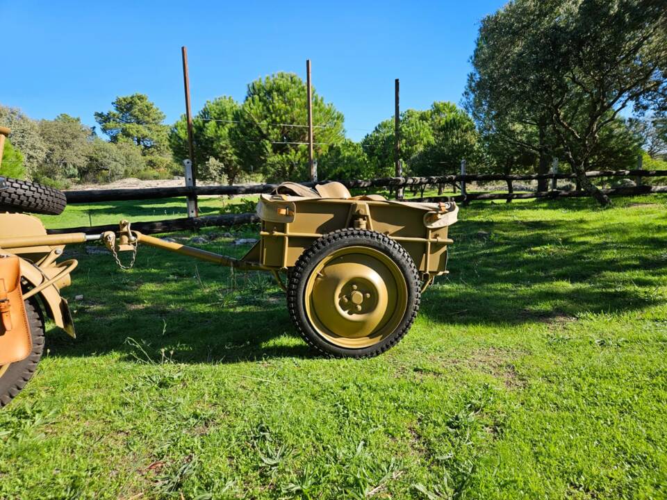 Image 4/8 of BMW R75 (1943)