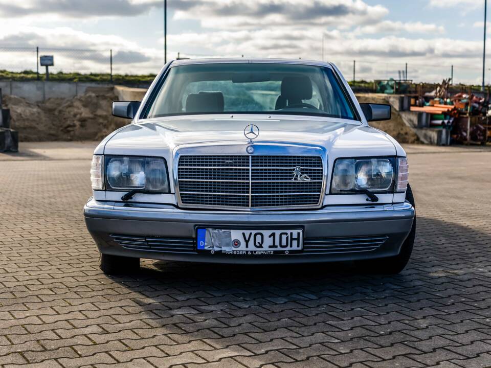 Image 4/175 of Mercedes-Benz 420 SE (1986)