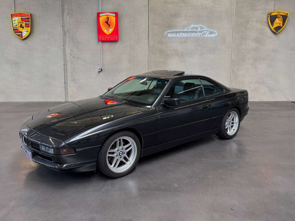 Immagine 2/14 di BMW 850i (1991)