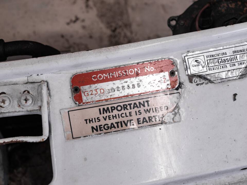 Bild 39/44 von MG MGB GT (1971)