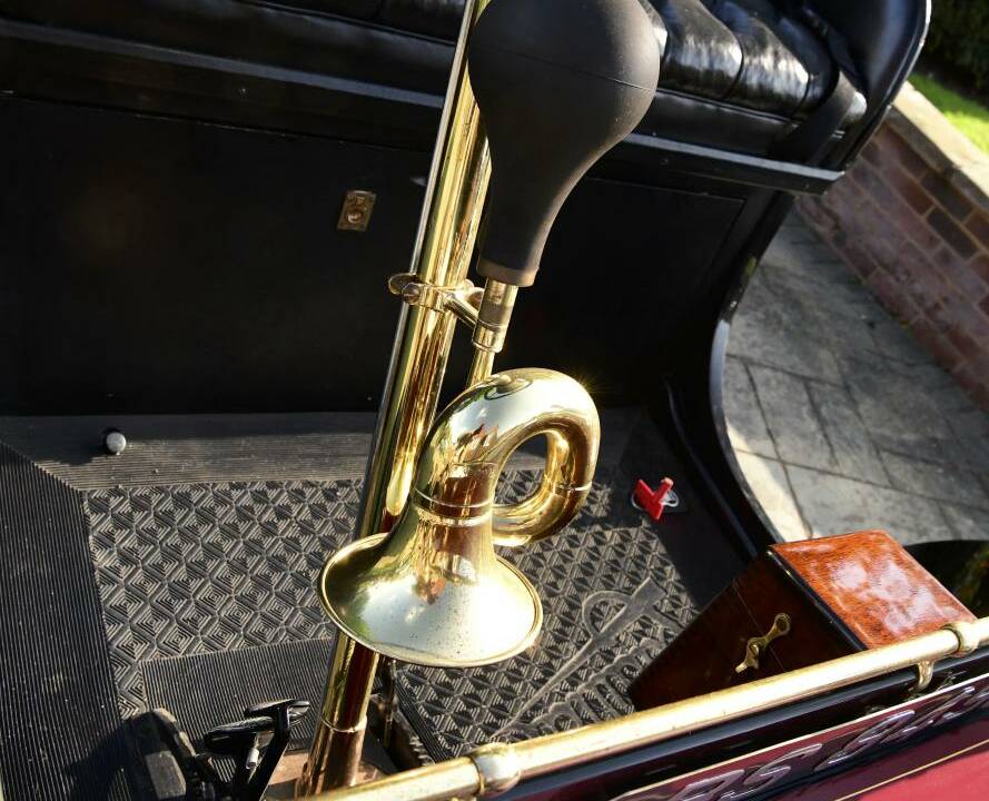 Bild 33/50 von Cadillac Model B Surrey (1904)