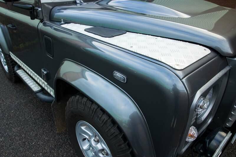 Bild 37/50 von Land Rover Defender 90 (2013)