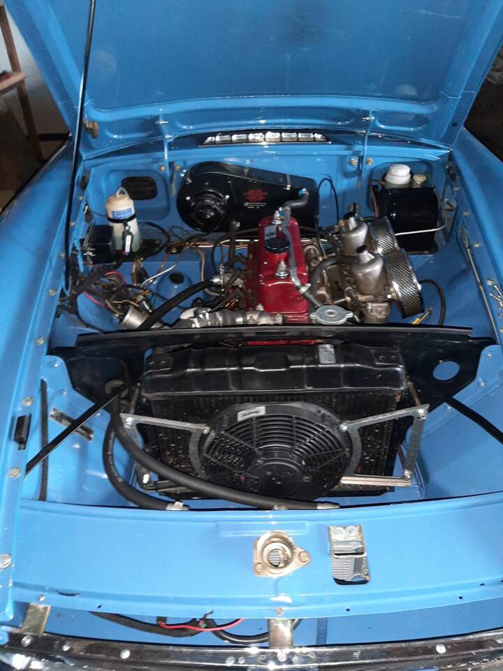 Image 2/13 of MG MGB (1965)