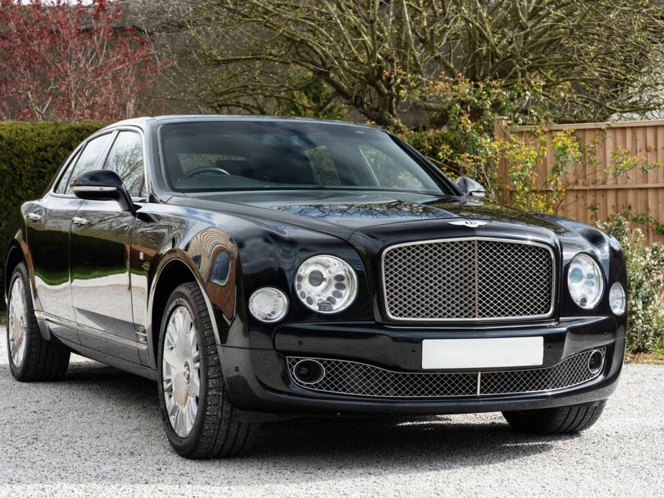 Image 1/20 of Bentley Mulsanne (2011)