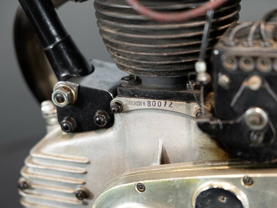 Image 47/50 of Bianchi Stelvio 250 (1948)