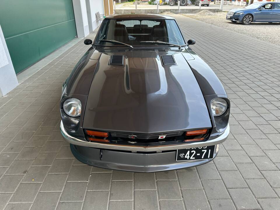 Image 8/64 of Datsun 280 Z (1976)