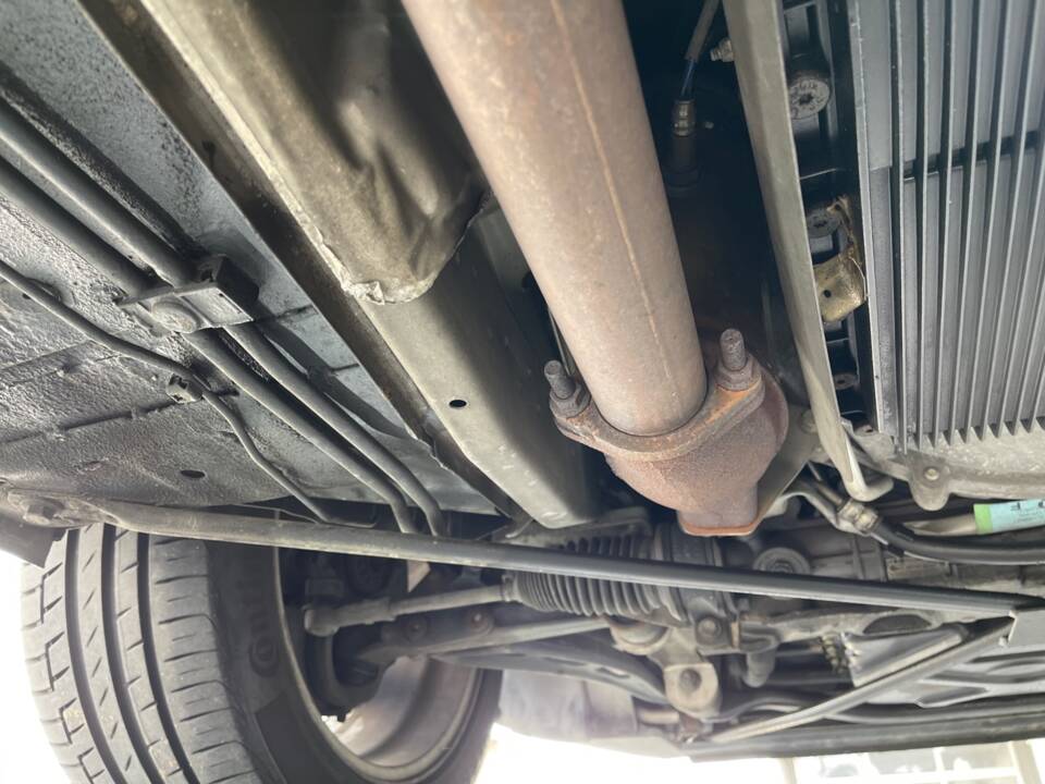 Afbeelding 29/49 van Jaguar XK8 4.2 (2004)