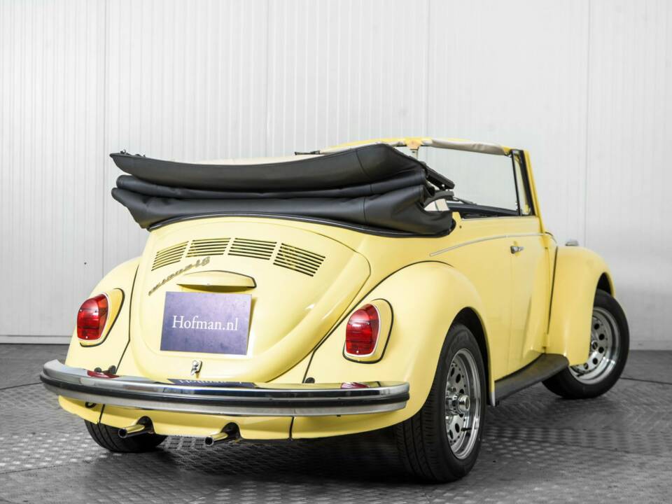 Immagine 38/50 di Volkswagen Käfer 1302 (1971)