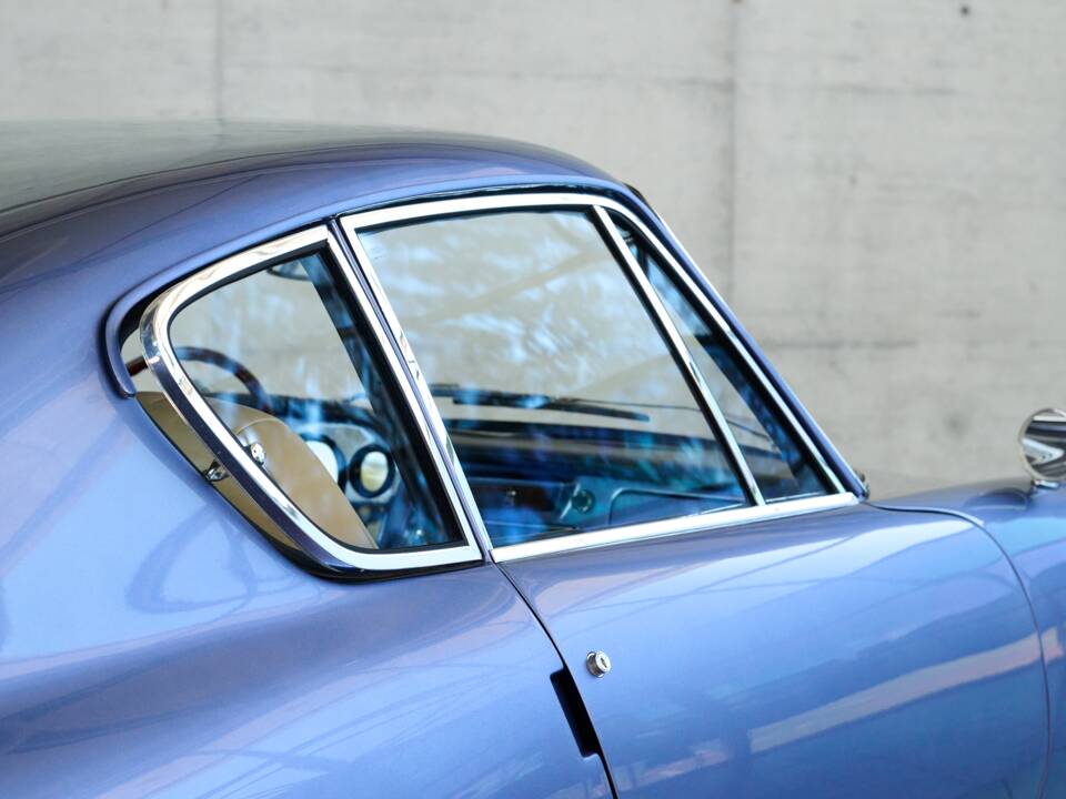 Imagen 29/50 de FIAT Ghia 1500 GT (1967)