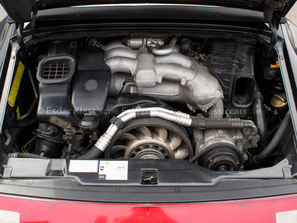 Bild 16/29 von Porsche 911 Carrera 4 (1996)