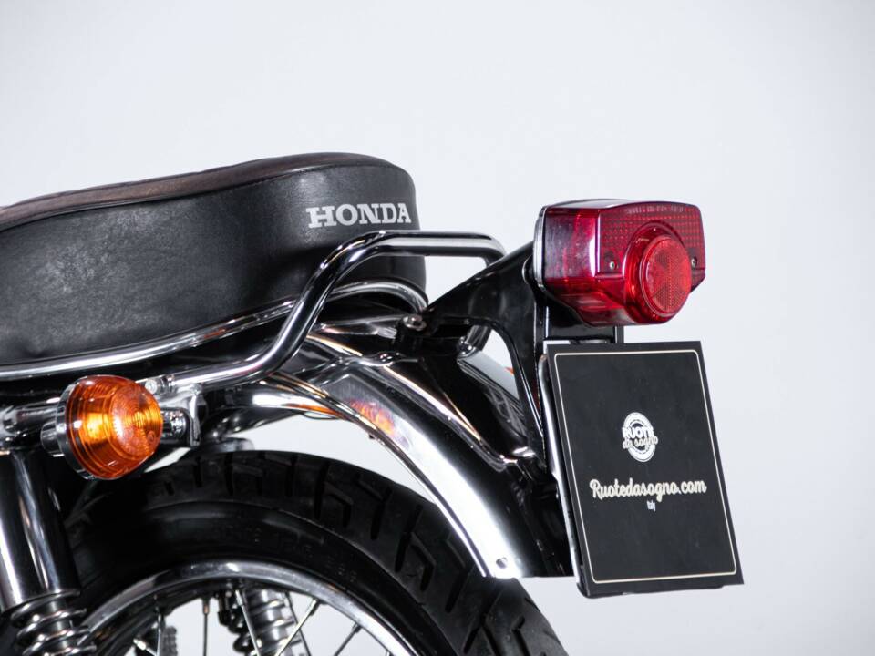 Image 16/50 of Honda DUMMY (1973)