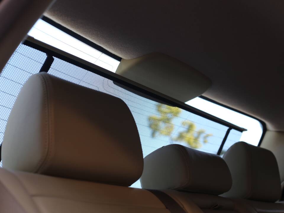 Imagen 52/77 de Jaguar XJ 8 4.2 (2005)