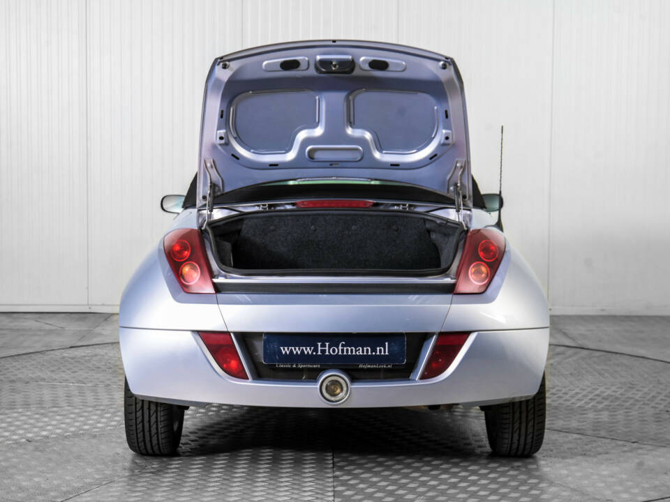 Image 41/50 of Ford Streetka (2004)