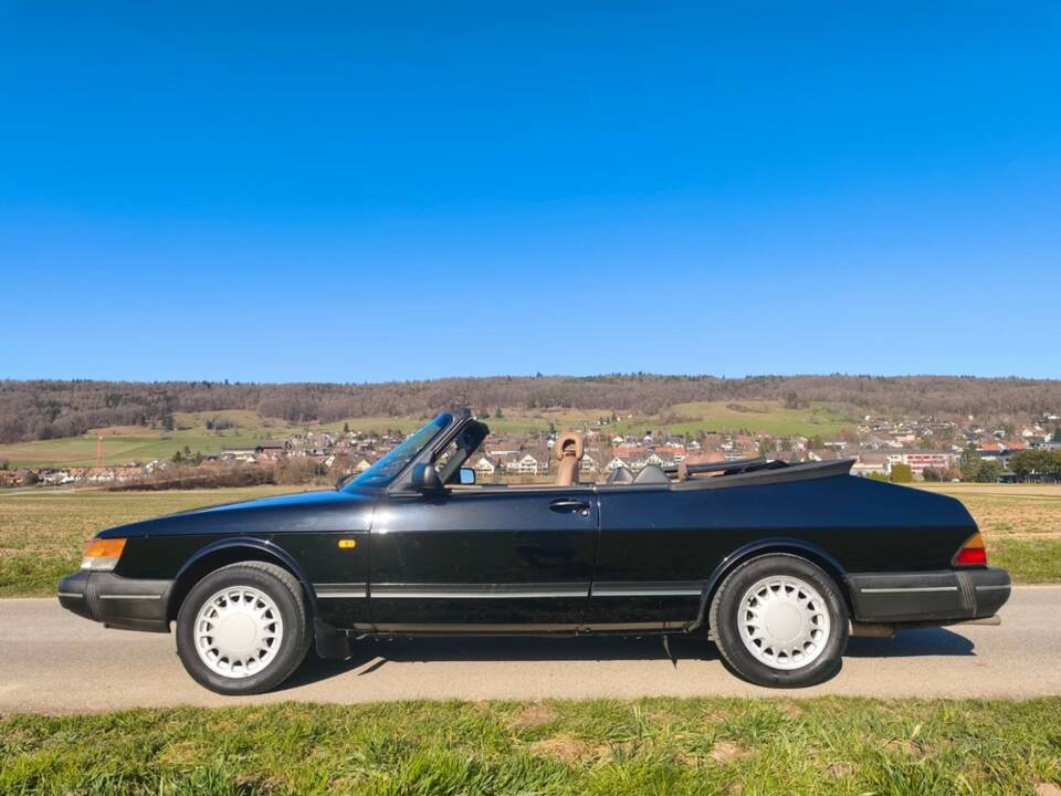 Image 3/24 of Saab 900 2.1 i 16V (1991)